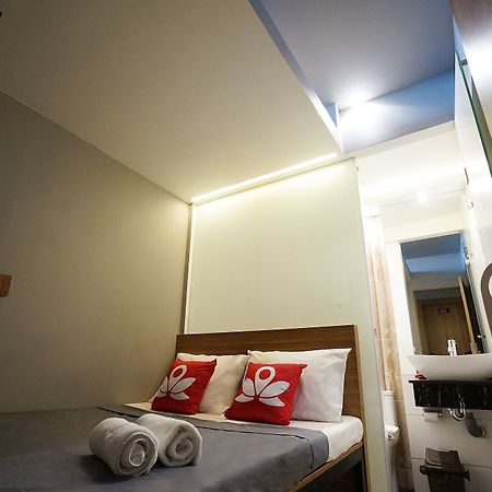 Zen Rooms Basic Kualanamu 메단 외부 사진