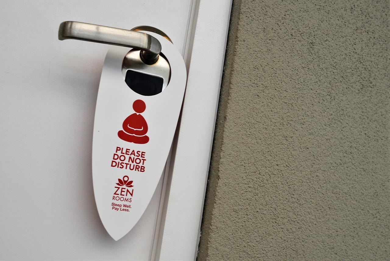 Zen Rooms Basic Kualanamu 메단 외부 사진